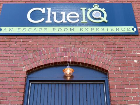 Clue IQ