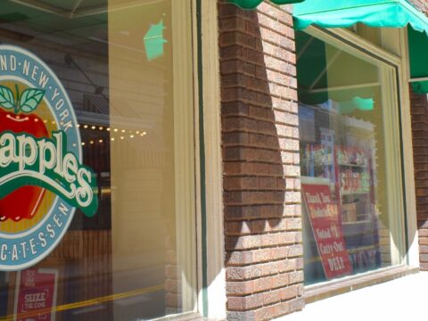 Crabapples New York Delicatessen