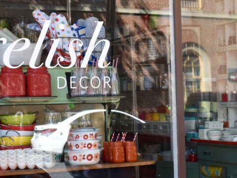 Relish Decor