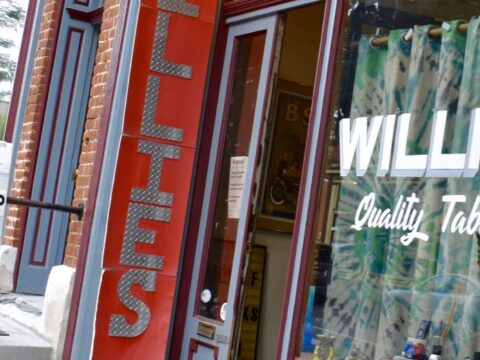 Willie's Quality Tobacco