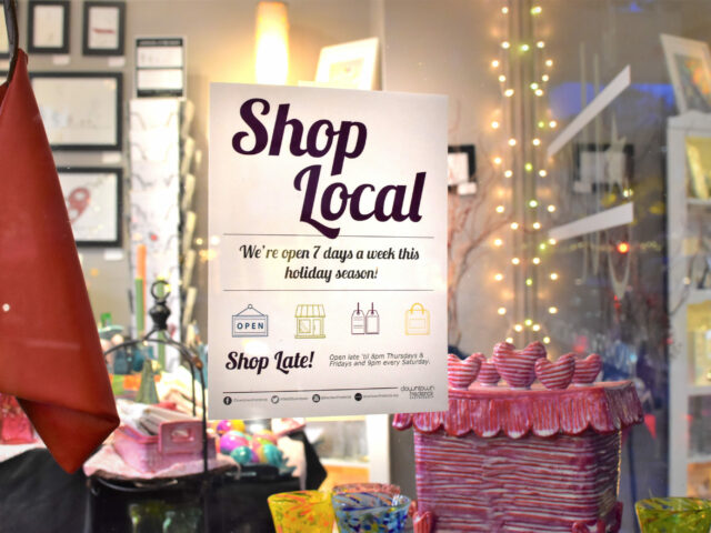 Downtown Frederick is Open for the Holidays!