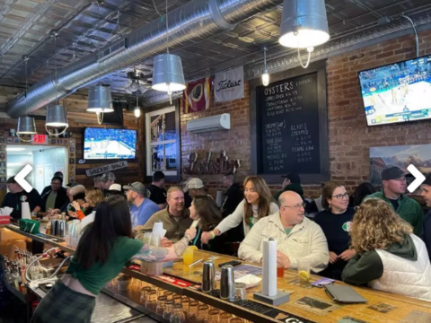 Shuckin' Shack Oyster Bar